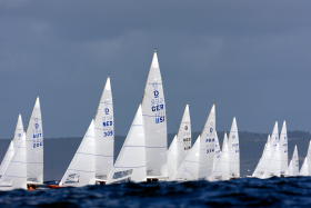 DRAGON;COURSE;RACE;REGATE;REGATTA;WORLD;CHAMPIONSHIP;VOILE;SAILING;SAILING RACES;DOUARNENEZ;FINISTERE